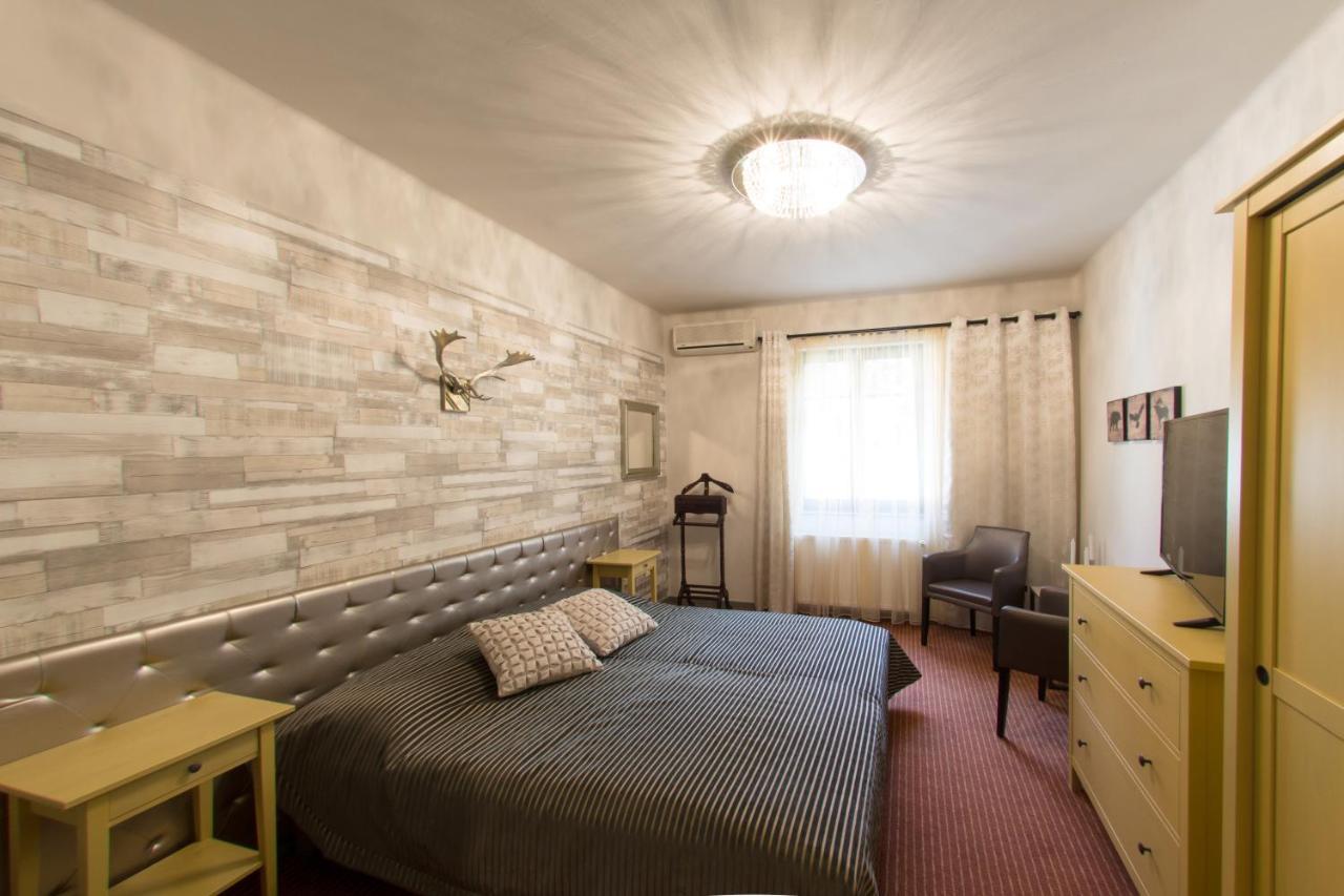 Villa Oliva Boutique Rooms&Spa Zamárdi Habitación foto